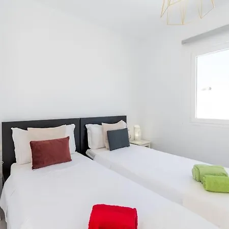 Casa Lolalo - Modern With Pool, 15min Walk To Marina Rubicon פלאיה בלנקה