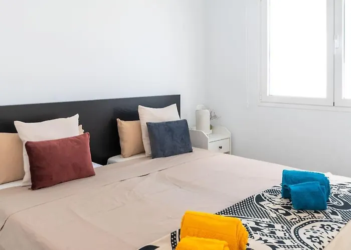 Casa Lolalo - Modern With Pool, 15min Walk To Marina Rubicon *