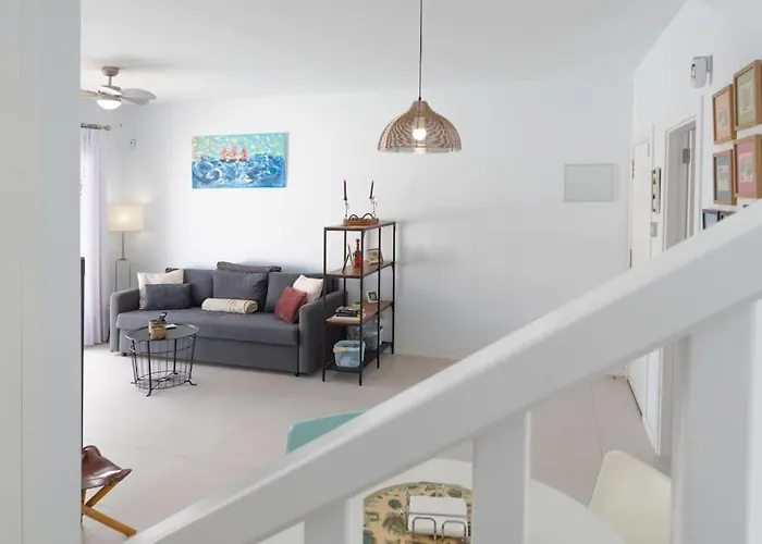 Casa Lolalo - Modern With Pool, 15min Walk To Marina Rubicon *