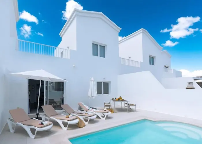 Casa Lolalo - Modern With Pool, 15min Walk To Marina Rubicon Playa Blanca (Lanzarote)