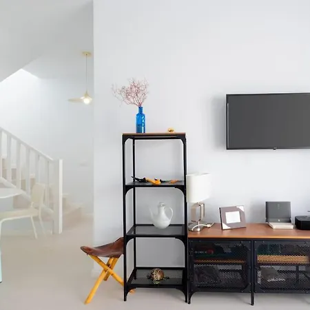 Casa Lolalo - Modern With Pool, 15min Walk To Marina Rubicon *