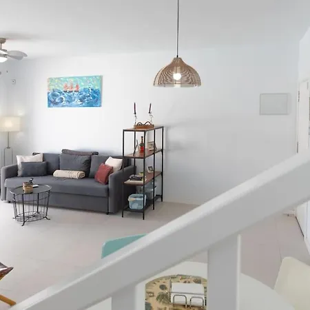 Casa Lolalo - Modern With Pool, 15min Walk To Marina Rubicon *