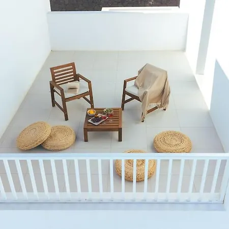 Casa Lolalo - Modern With Pool, 15min Walk To Marina Rubicón *