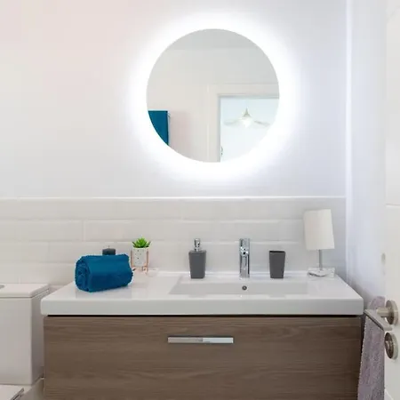 Casa Lolalo - Modern With Pool, 15min Walk To Marina Rubicon *