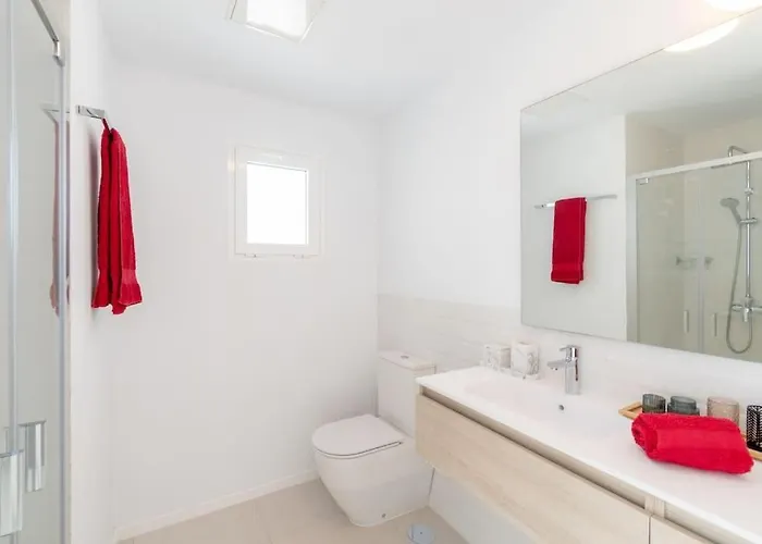 Casa Lolalo - Modern With Pool, 15min Walk To Marina Rubicon Σπίτι διακοπών *