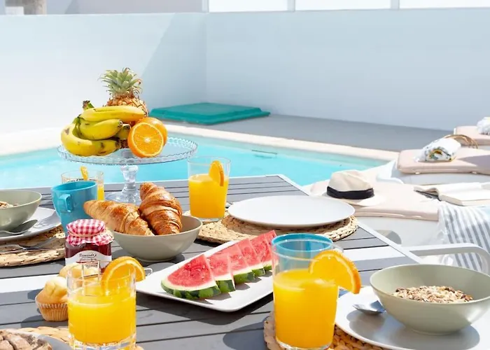 Σπίτι διακοπών Casa Lolalo - Modern With Pool, 15min Walk To Marina Rubicon Πλάγια Μπλάνκα